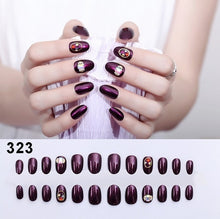 Load image into Gallery viewer, 24Pcs Fake Fingernails Full Cover Short Round Press on Nails Dripping Shape Heart Pendant Nail Tips Wearable Fake Nail with Glue