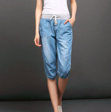 Load image into Gallery viewer, Plus Size Black Denim Jeans Women's Summer Harem Pants Light Washed Loose Cotton Casual Calf-Length Blue Trousers Women 3XL 4XL