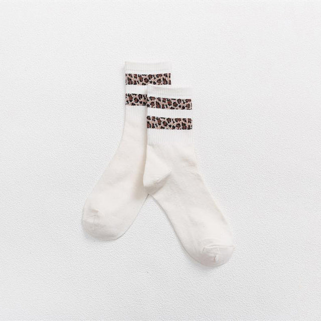 Women Socks Cotton Seamless Leopard Sock Soft Skin-friendly High Quality Sleeping Middle Tube Socks Winter Hot Sale BANNIROU